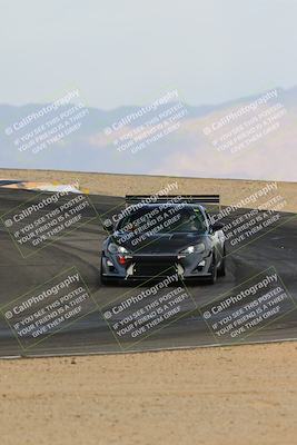 media/Jan-26-2025-SCCA SD (Sun) [[bcf61ed115]]/4-Women Novice/Session 1 (Lead-Follow)/